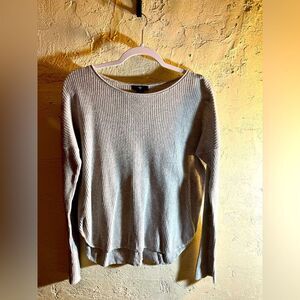 GAP women’s Light Gray thermal shirt, size small but a bit oversized, layering
